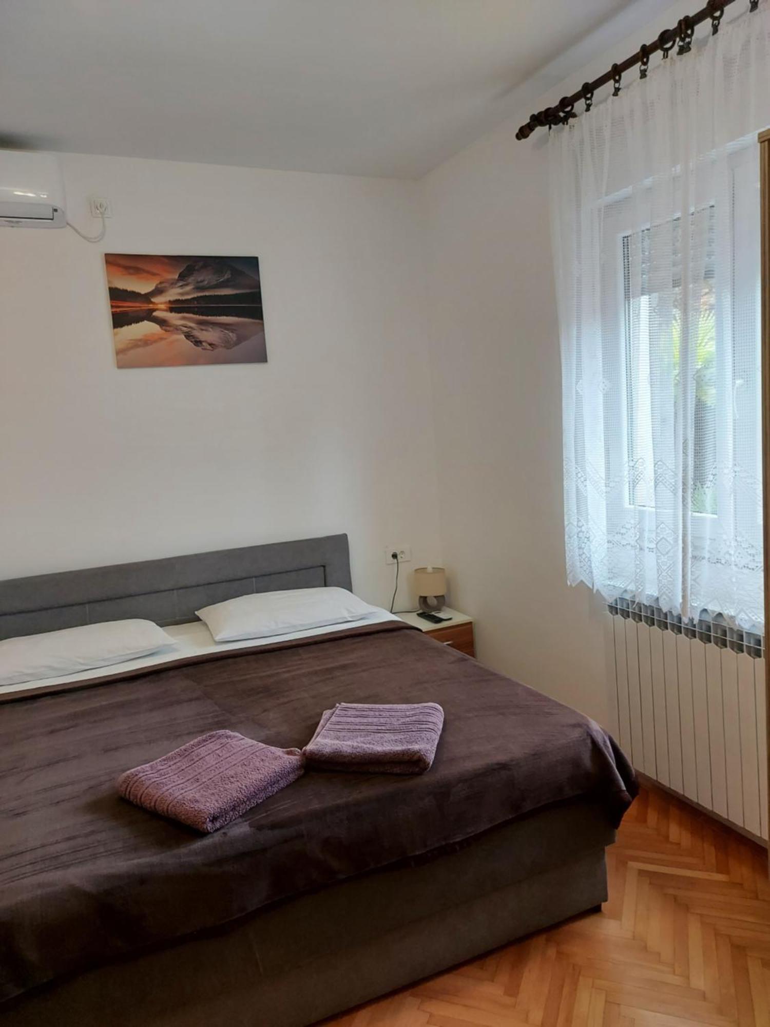 Elena Rooms Pasjak Екстер'єр фото