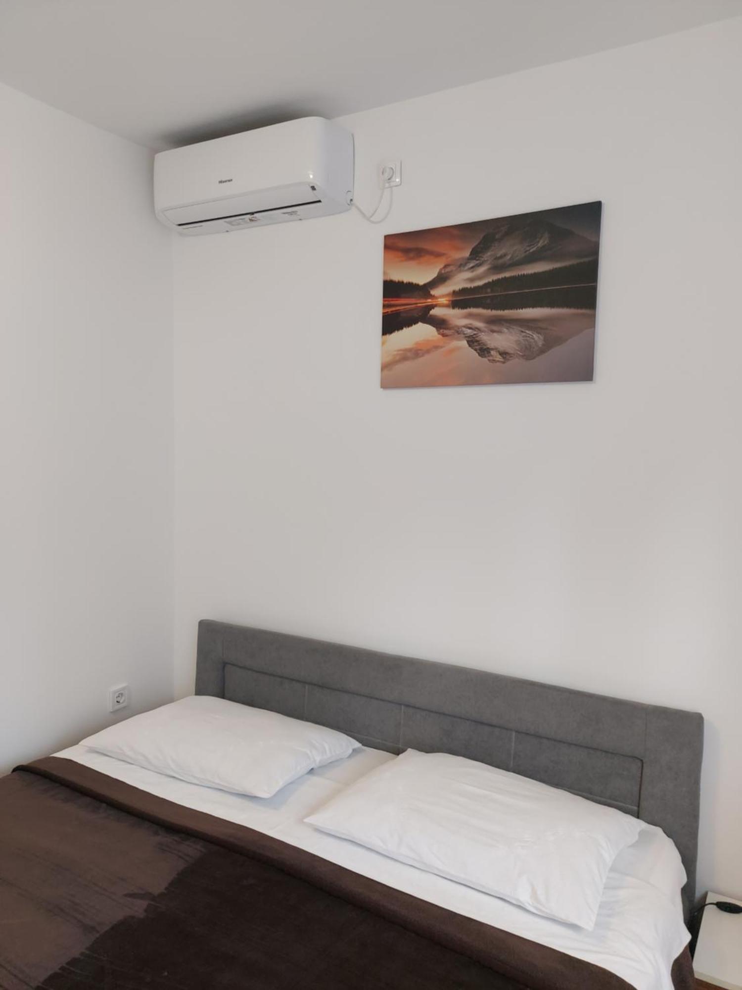 Elena Rooms Pasjak Екстер'єр фото
