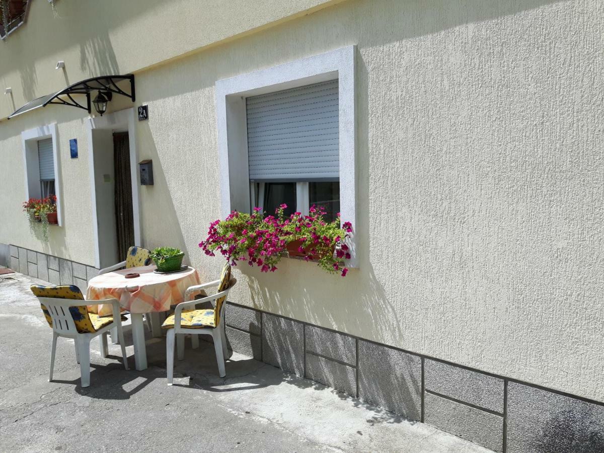Elena Rooms Pasjak Екстер'єр фото